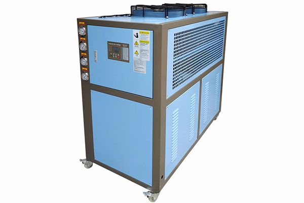 風(fēng)冷式工業(yè)冷水機(jī) 風(fēng)冷式工業(yè)冷水機(jī)